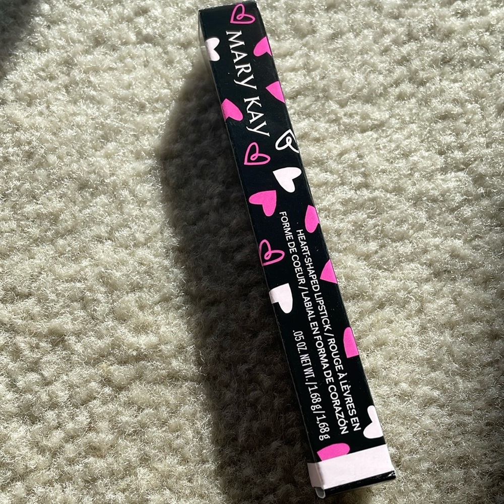 Lot-of-SIX-NIB Mary Kay Heart Shaped Click Up Lipsticks in Natural Confidence - Picture 8 of 11